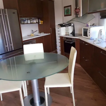 Διαμέρισμα Luxury Three Bedroom Λεμεσός